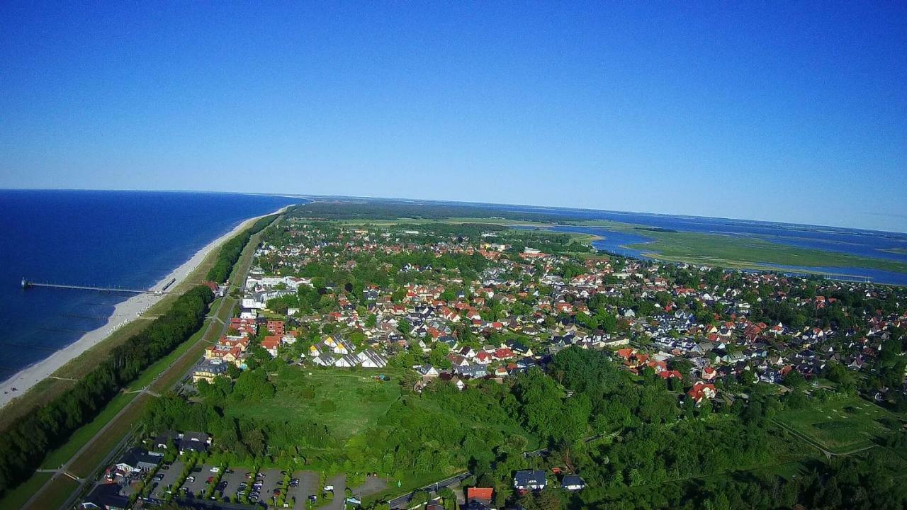 Апартаменты Haus Nadine Цингст Экстерьер фото